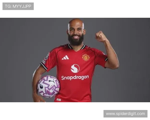 姆伯莫：小蜜蜂4-0曼联让我终生难忘